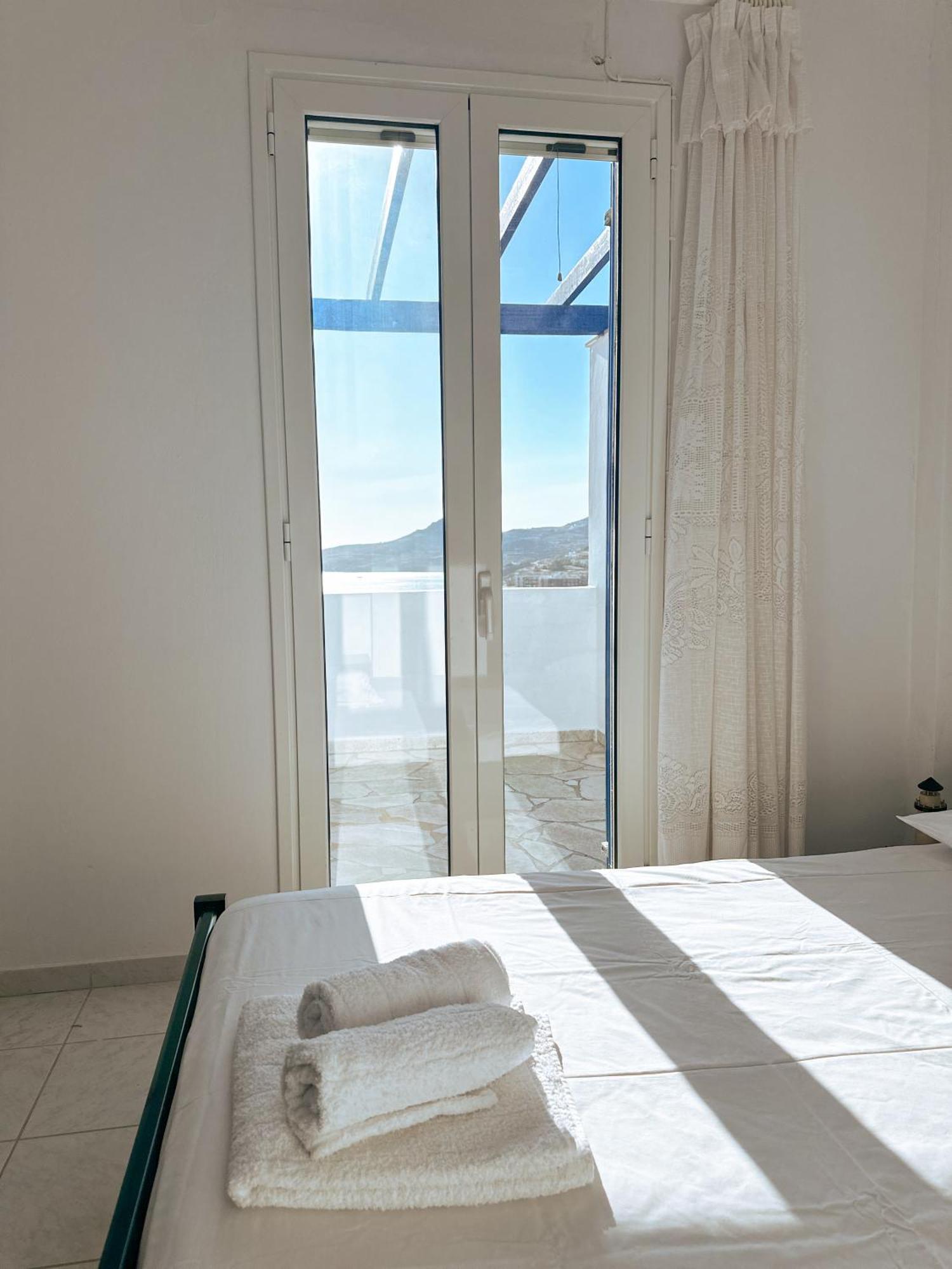 Blue Orison House Tinos For 5 Persons With Seaview Villa Perastra ภายนอก รูปภาพ